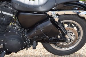 Sacoche Myleatherbikes Harley Sportster_24